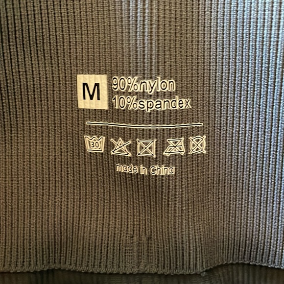 OQQ 3 Piece Yoga Ribbed Seamless Workout High
Waist Athletic Legging Bike Shorts - Picture 3 of 5